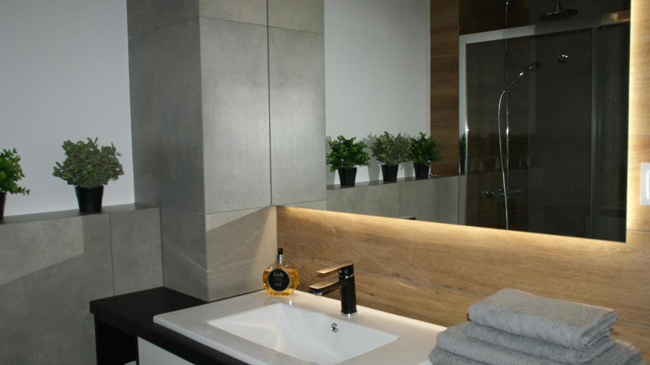 Apartament Zegar 24h Apartment Bialystok Bagian luar foto